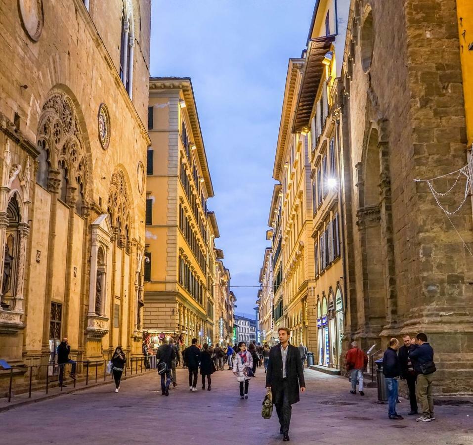 lacasadicavour Duomo Apt Florencia Exterior foto